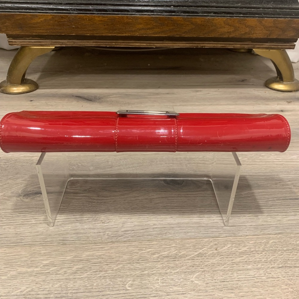 Roger Vivier Tube Clutch Vintage Patent Red - Picture 9 of 10